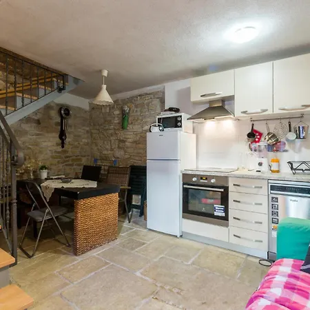 2 Bedroom Gorgeous In Bale